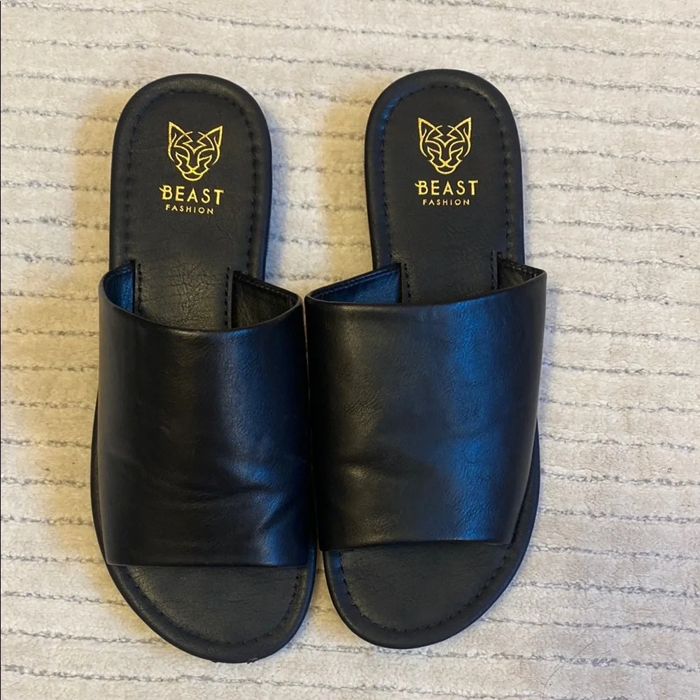 BEAST FASHION Black Slide Sandals - Picture 2 of 7